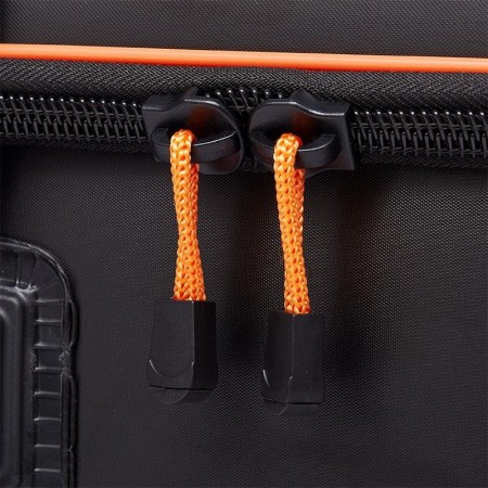 Bakkan Etanche Wpmp Lure Carryall  Savage Gear